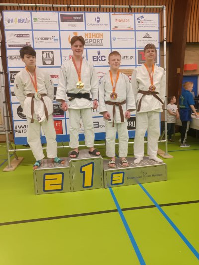 Klik voor een grotere weergave, 1000121248.jpg