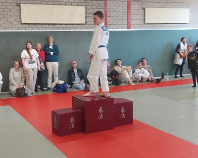 Klik voor een grotere weergave, 1000125305.jpg