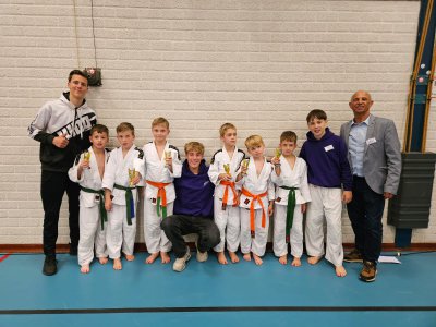 Klik voor een grotere weergave, f4d9bced.jpg