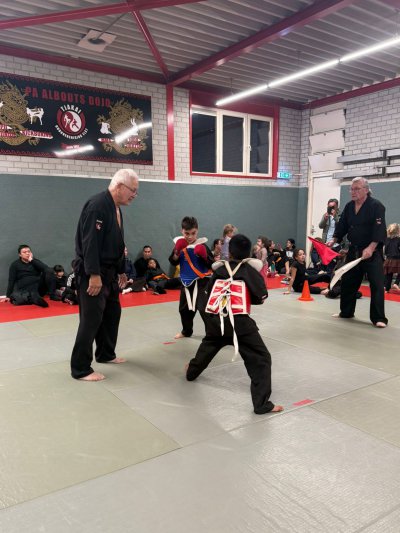 Klik voor een grotere weergave, CGZZ1961.jpg