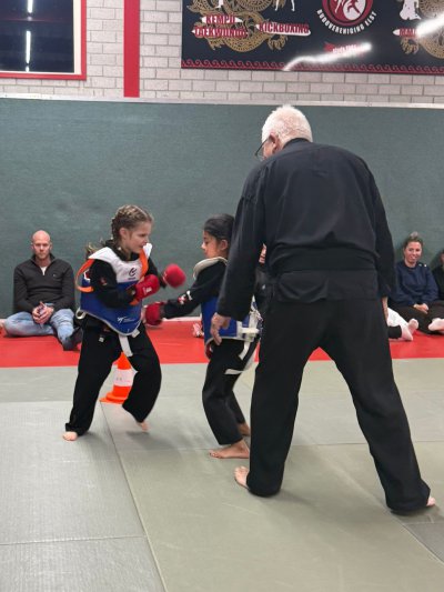 Klik voor een grotere weergave, FIBU2066.jpg