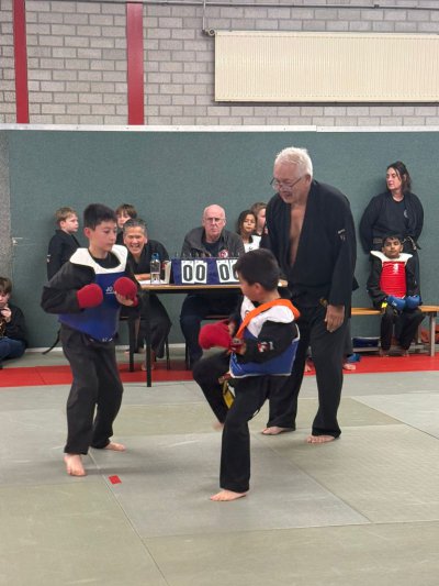 Klik voor een grotere weergave, NCDL6111.jpg